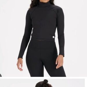 Vuori Black Long Sleeve Top